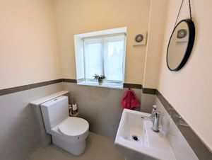 Photo 28- click for photo gallery